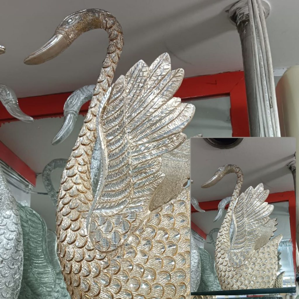 Ornate Gold & Silver Swan Sculpture – Artistic Home Decor